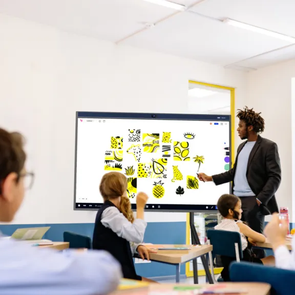 use NearHub Board to boost student engagement by 3x and improve teaching efficiency