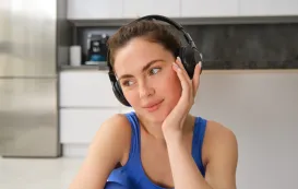 she is trying her headset with mute button