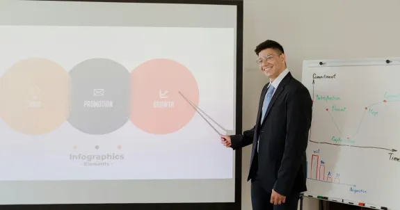 見やすいパワポ 例｜初心者がすぐ改善できるデザイン10選