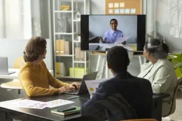 People working together in medium shot