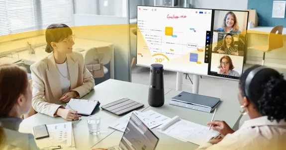 広角webカメラでハイブリッド会議を改善｜見づらさ・音声・情報格差の解決策