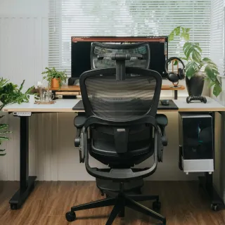 Black ergonomic executive chairs