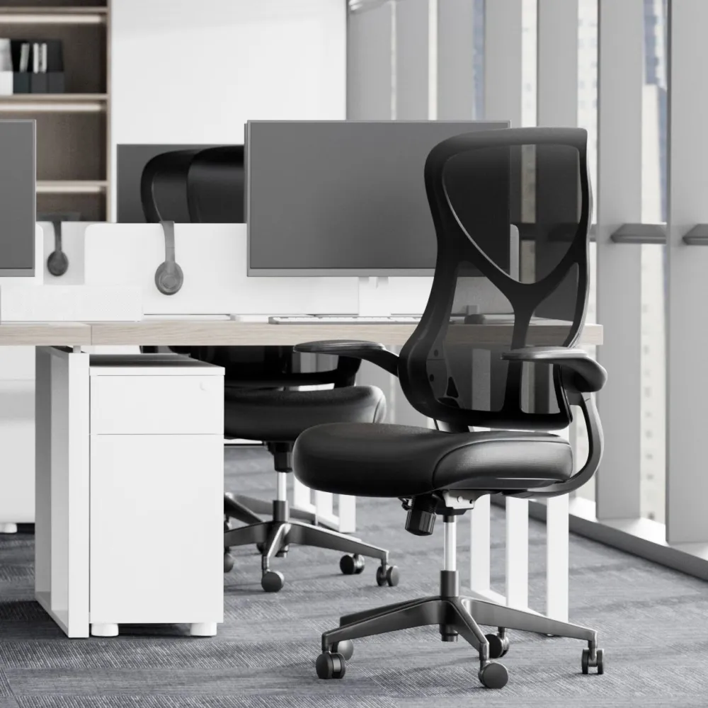 NearHub compact office chair black