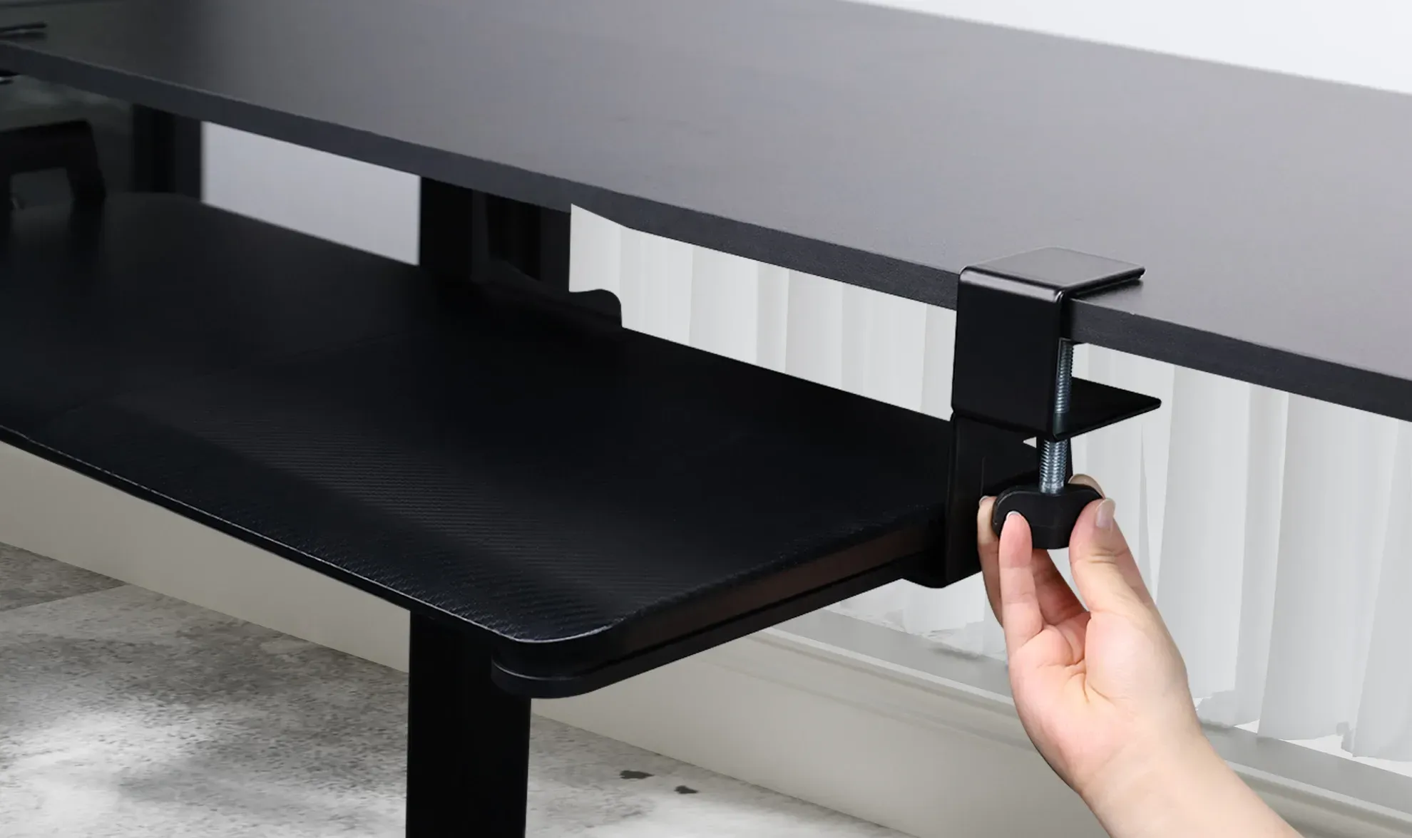 Details of keyboard tray for under desk
