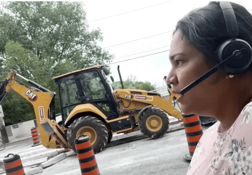 wireless headset with mic for on the go